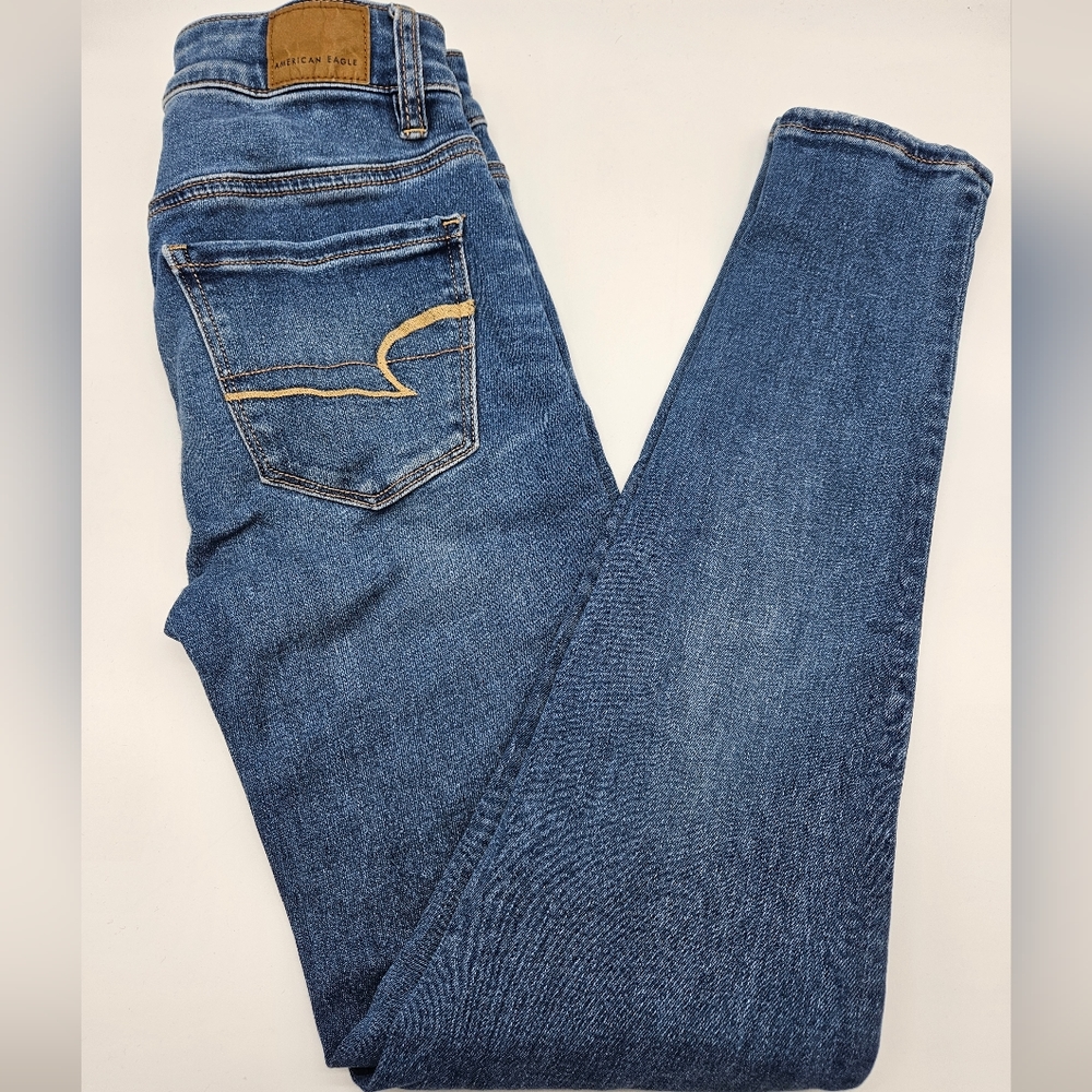 American Eagle Next Level High-Waisted Jegging
